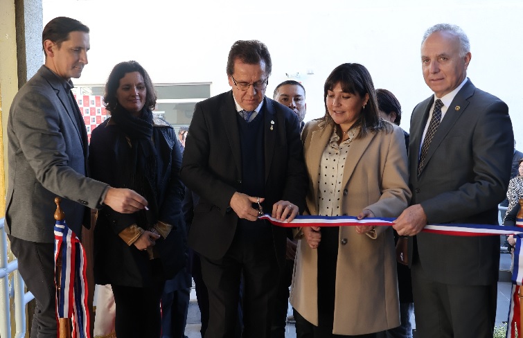 Universidad Autónoma Inaugura Modernas Instalaciones para Periodismo y Arquitectura