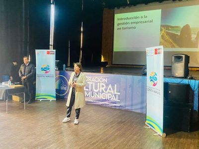 Con emprendedores del rubro turístico de Constitución se dio inicio a capacitaciones de Proyecto Costa Maule