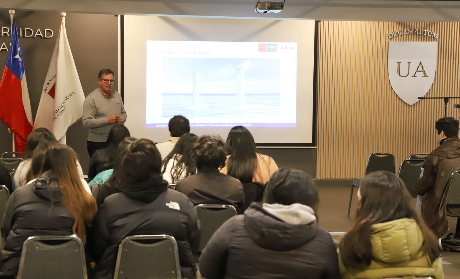 FOTO seminario etica y regulacion farmaceutica 5