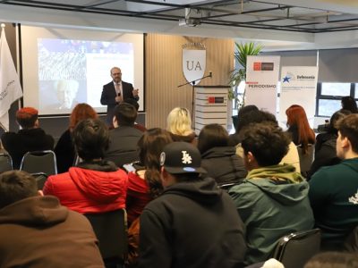 Carrera de Periodismo organiza exitoso taller de vocería para defensores públicos en La Araucanía