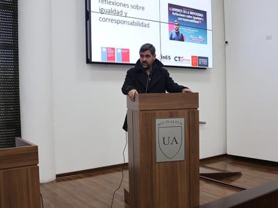 Unidad de Igualdad de Género de la VRID inaugura ciclo de charlas magistrales “Hombres en la universidad” en Talca