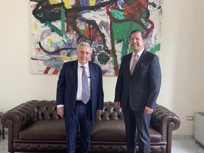 Vicerrector de Investigación y Doctorados de la U. Autónoma concluye exitosa gira a Europa 