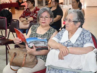 Trabajo Social de U. Autónoma presentó avances en trabajo colaborativo con Unión Comunal de Juntas de Vecinos de Talca