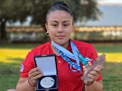 Paula Mansilla, campeona nacional de ráquetbol: "Cada entrenamiento y cada competencia me han enseñado a superar límites"