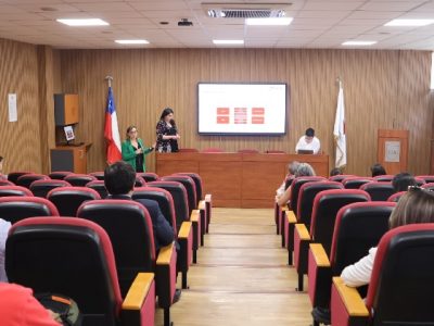 UAlumni y equipos de gestión coordinan acciones para acompañar a titulados en 2025