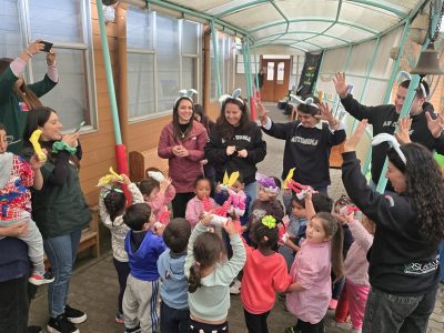 Universidad Autónoma de Chile endulza la Semana Santa con una jornada solidaria para niños de Temuco