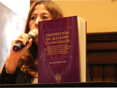 Profesor Alexander Linford lanza su nuevo libro “Destitución de Alcaldes y Concejales” en Casa Autónoma
