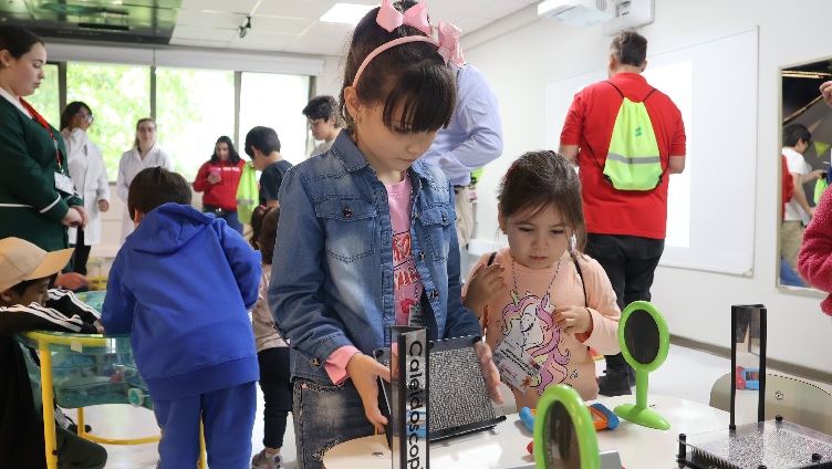 Universidad Autónoma celebró Día de la Familia con actividades recreativas y de integración