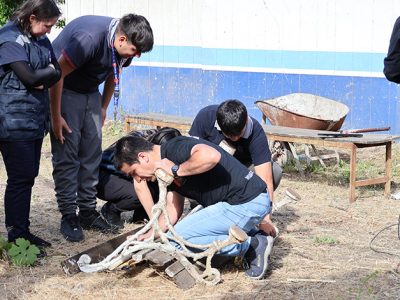 Profesores y estudiantes de Ingeniería en Construcción transforman espacios recreativos de Hogar de Adultos Mayores de Talca