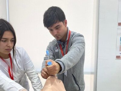 Academia Científica de Estudiantes de Medicina organiza curso sobre manejo integral de pacientes gran quemados y politraumatizados