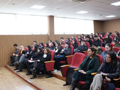 Charla sobre ética profesional en el Derecho abordó los principales desafíos en el ejercicio de la profesión