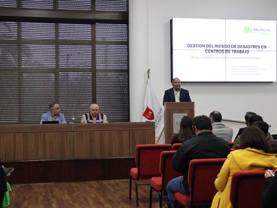Primer Encuentro Anual reunió a alcaldes y equipos de emergencia del Maule para fortalecer la gestión del riesgo de desastres