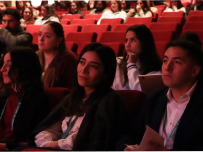 Hospital Metropolitano y Universidad Autónoma impulsan debate sobre el futuro de la salud pública en el Simposio de Rehabilitación Interdisciplinaria