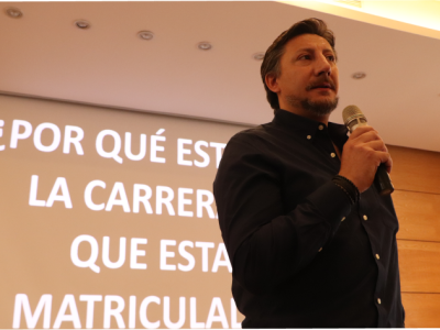 "Sueña, crea, emprende": Said Sufan inspira a futuros emprendedores en la Universidad Autónoma de Chile
