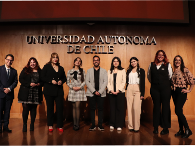 Un símbolo, un sueño: futura generación de psicólogos recibe su piocha en emotiva ceremonia