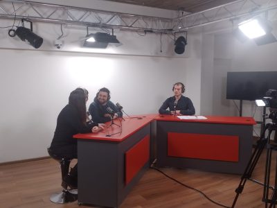Abordan desafíos en la lectoescritura infantil y adolescente a través de interesante podcast