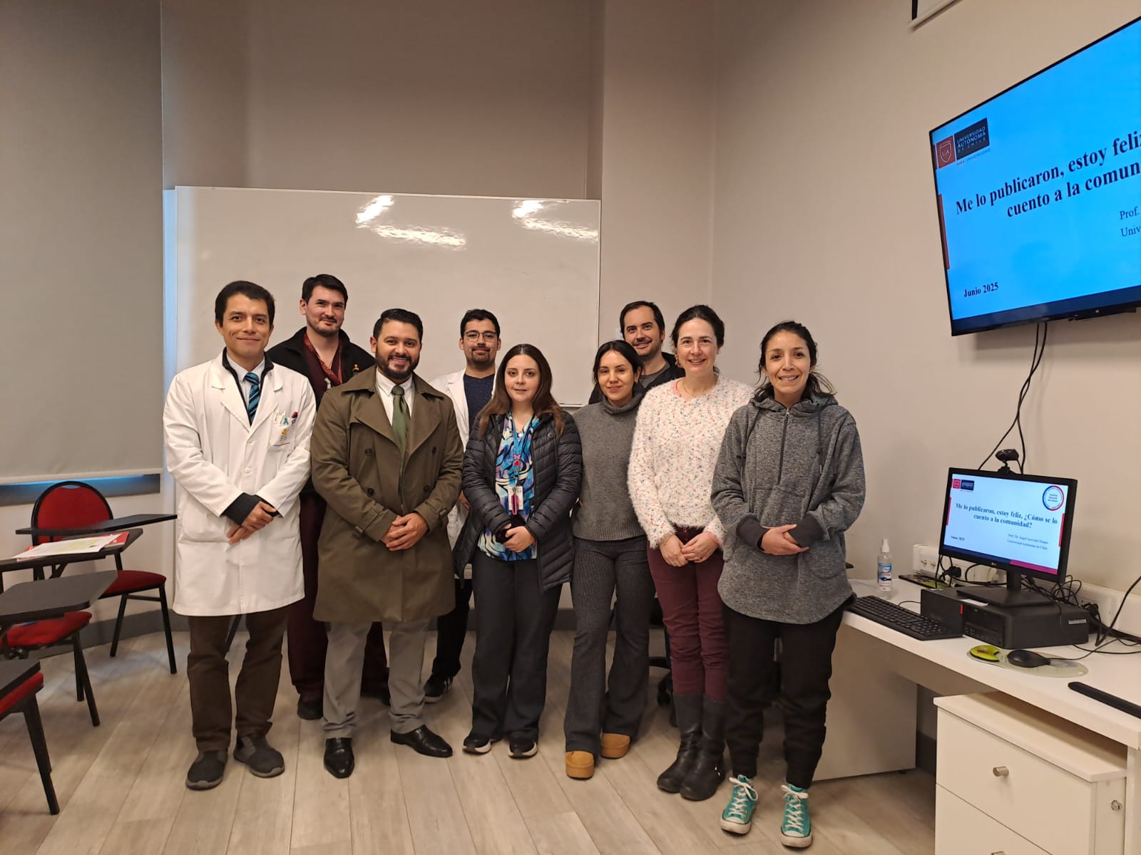 Académico de la U. Autónoma realizó taller sobre escritura científica en el Instituto Nacional del Cáncer
