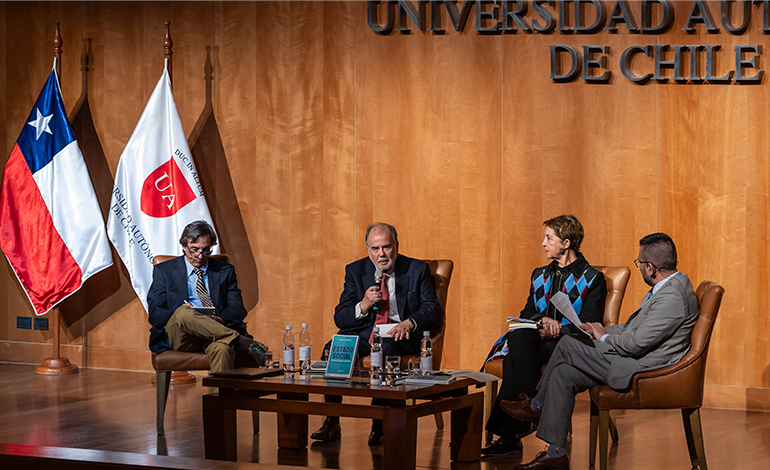 Universidad Autónoma de Chile fue escenario de la presentación del libro “Estado Social”