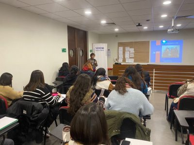 Estudiantes Obstetricia y Puericultura se capacitan como consejeros en Salud Sexual y Reproductiva y prevención del VIH/SIDA e ITS