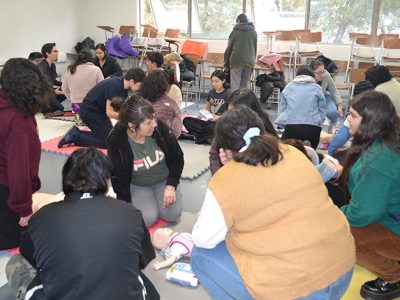 U. Autónoma de Chile lanza su XX Escuela de Temporada de Invierno con más de 15 talleres gratuitos