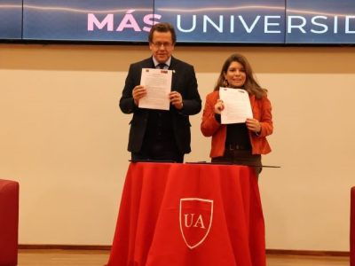 Universidad Autónoma de Chile y Seremi de Desarrollo Social y Familia firman convenio en el marco del seminario “Nomadía Social”