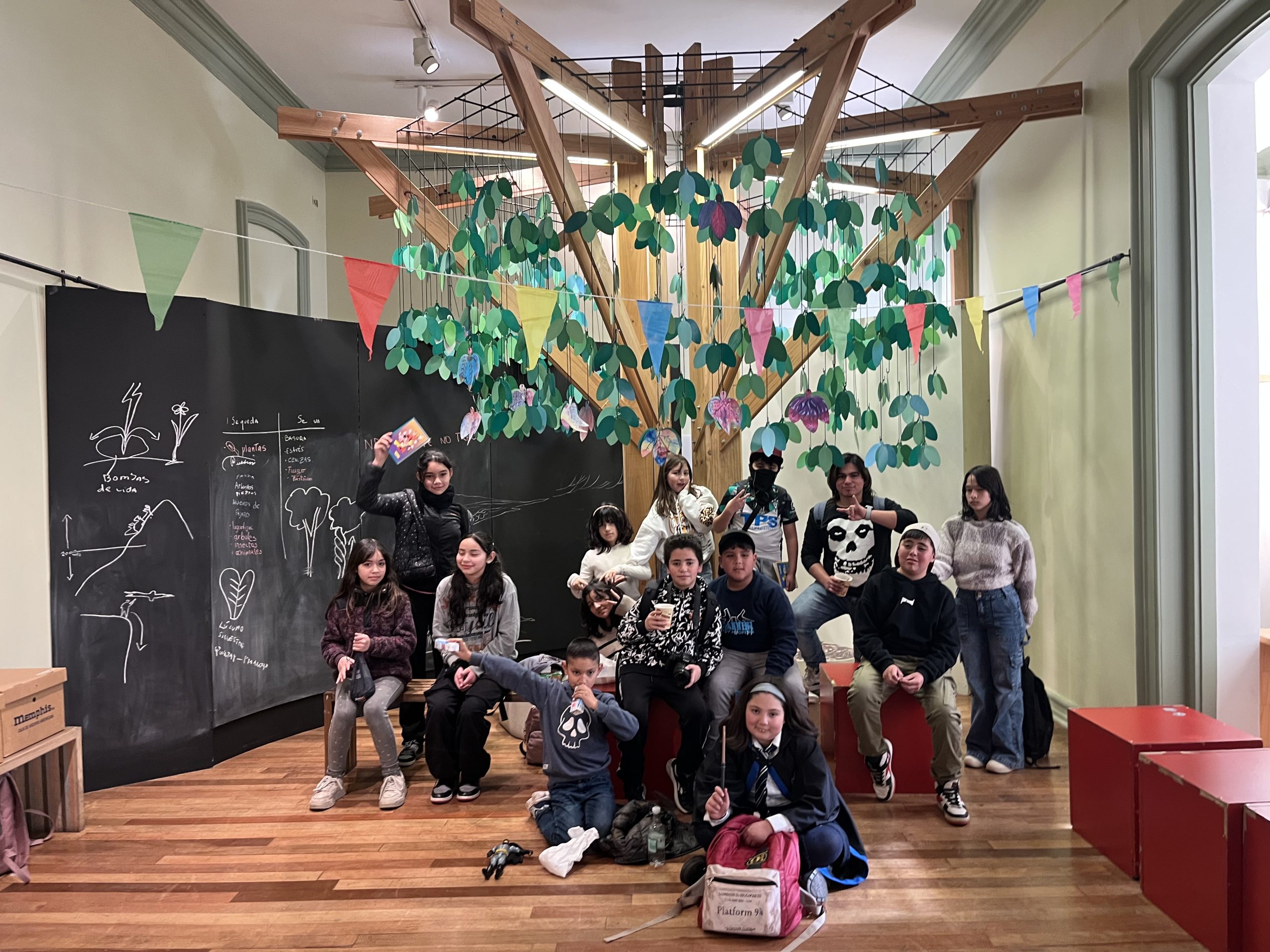 Acuerdo UA-Cecrea: Niños y niñas de La Ligua protagonizaron las “Expediciones de la Curiosidad” en Valparaíso
