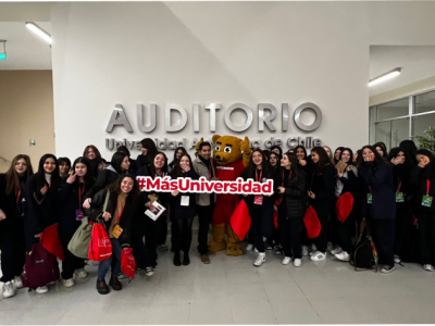 Estudiantes del Colegio Santa Elena se inspiran con la experiencia universitaria en la Autónoma