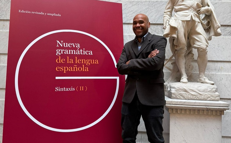 Académico de la Universidad Autónoma realiza prestigioso Máster en Lexicografía en la Real Academia Española