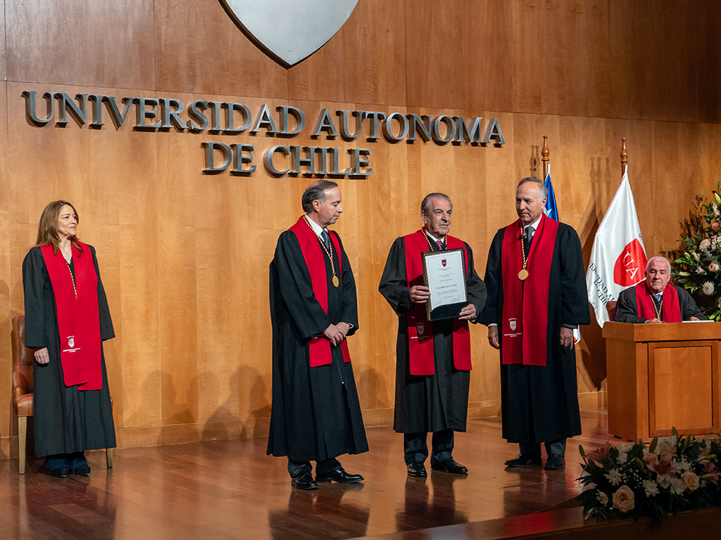 honoris causa frei 1