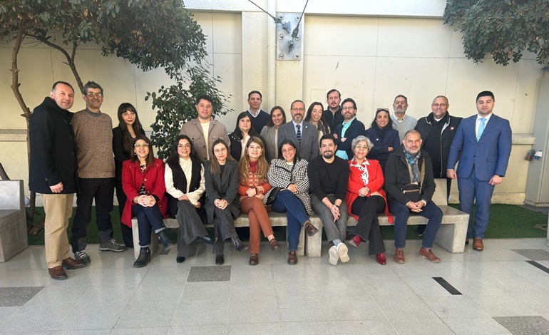 Facultad de Educación de la Universidad Autónoma de Chile realiza consejo ampliado de directores en Santiago