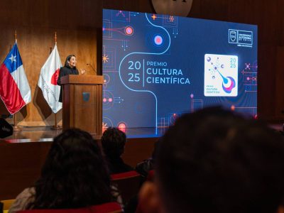 Premio Cultura Científica distingue libros y juegos que acercan el conocimiento a la ciudadanía y refuerza compromiso con democratizar la ciencia