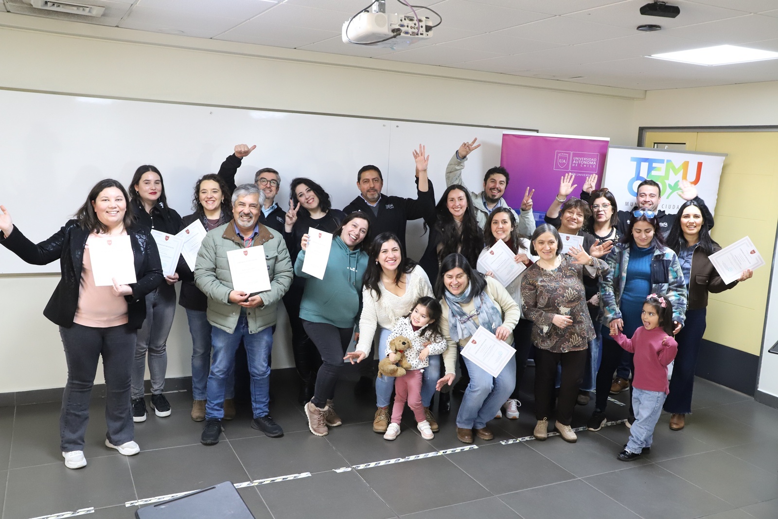 FOTO cierre talleres clinica impulsa 2
