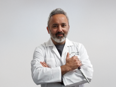 Escobajo de la uva inspira a investigador de la U. Autónoma contra la oxidación del vino blanco