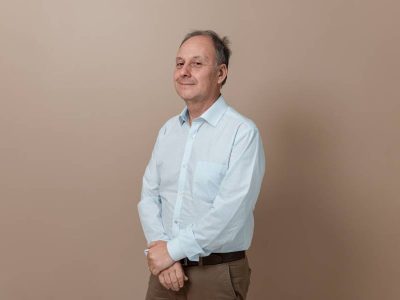 Avanza etapa final de proyecto FONDEF liderado por el Dr. Gino Corsini con miras a desarrollar un hidrogel para el acné