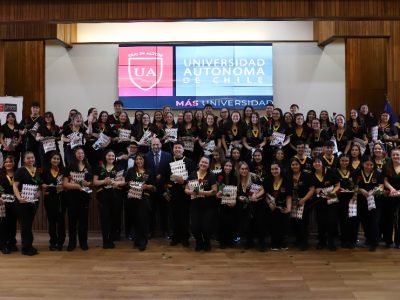 Estudiantes de Fonoaudiología de la Universidad Autónoma Talca vivieron su ceremonia de investidura