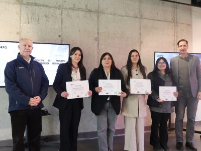 Corfo y Universidad Autónoma de Chile certifican a 35 mujeres en innovador programa STEM para la construcción sostenible