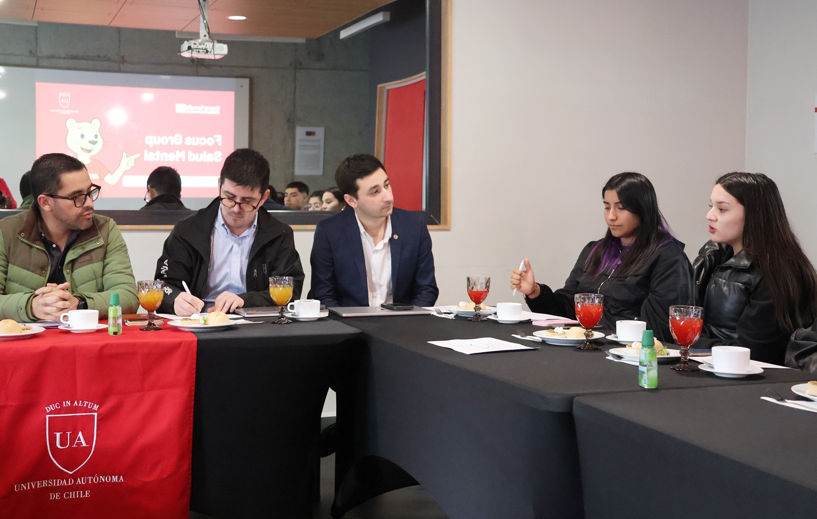 FOTO jornada dialogo estudiantil 6
