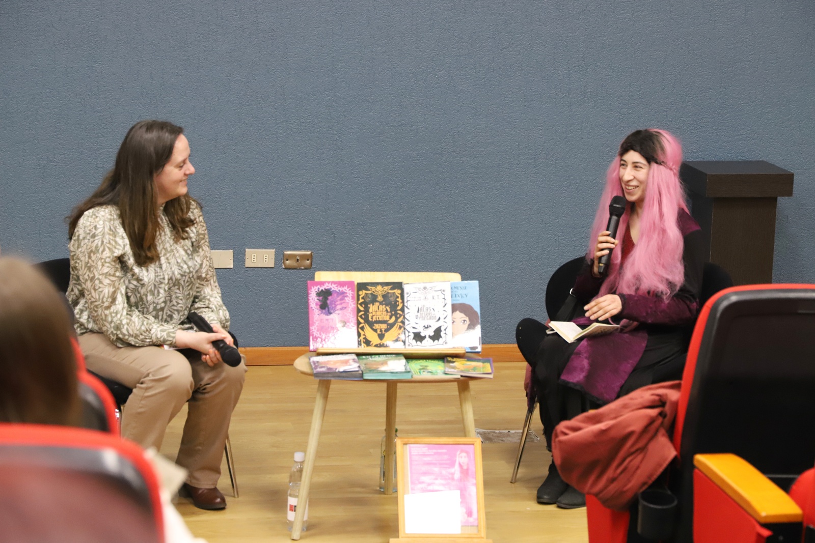 FOTO lanzamiento libro alas negras 3