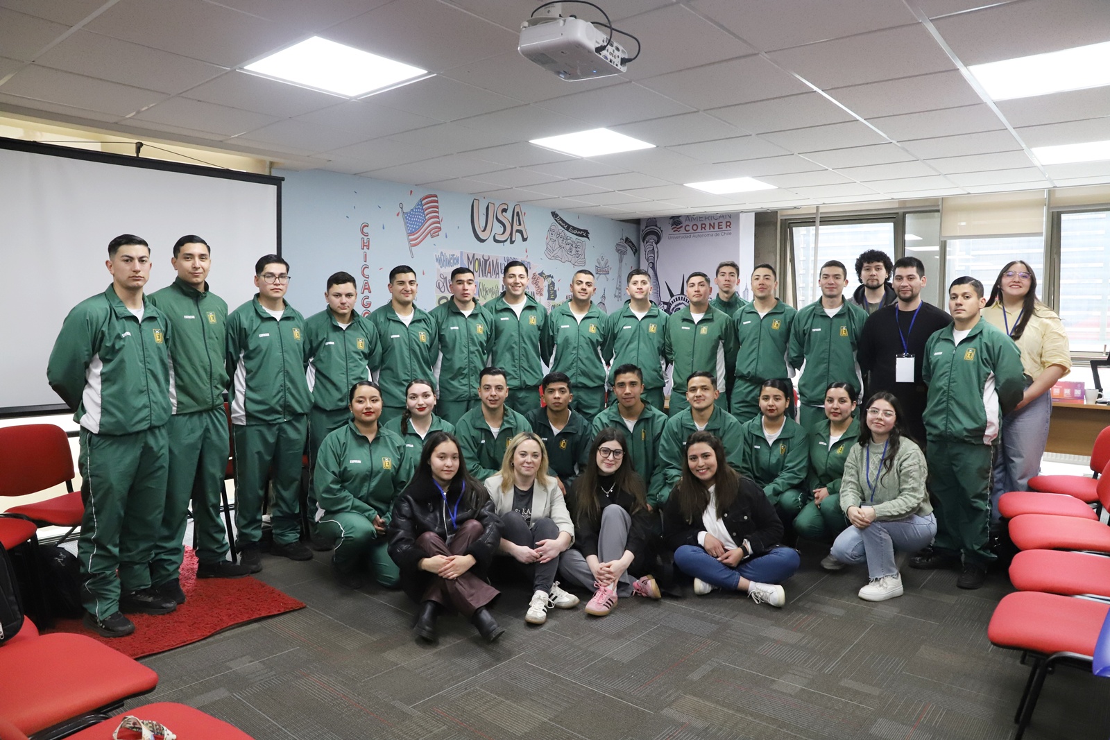 FOTO taller de ingles a carabineros 1