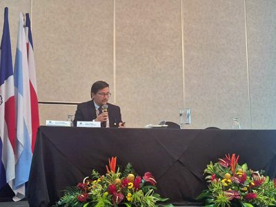 Académico de la sede Talca expuso en Congreso Internacional de Investigación Educativa en Costa Rica