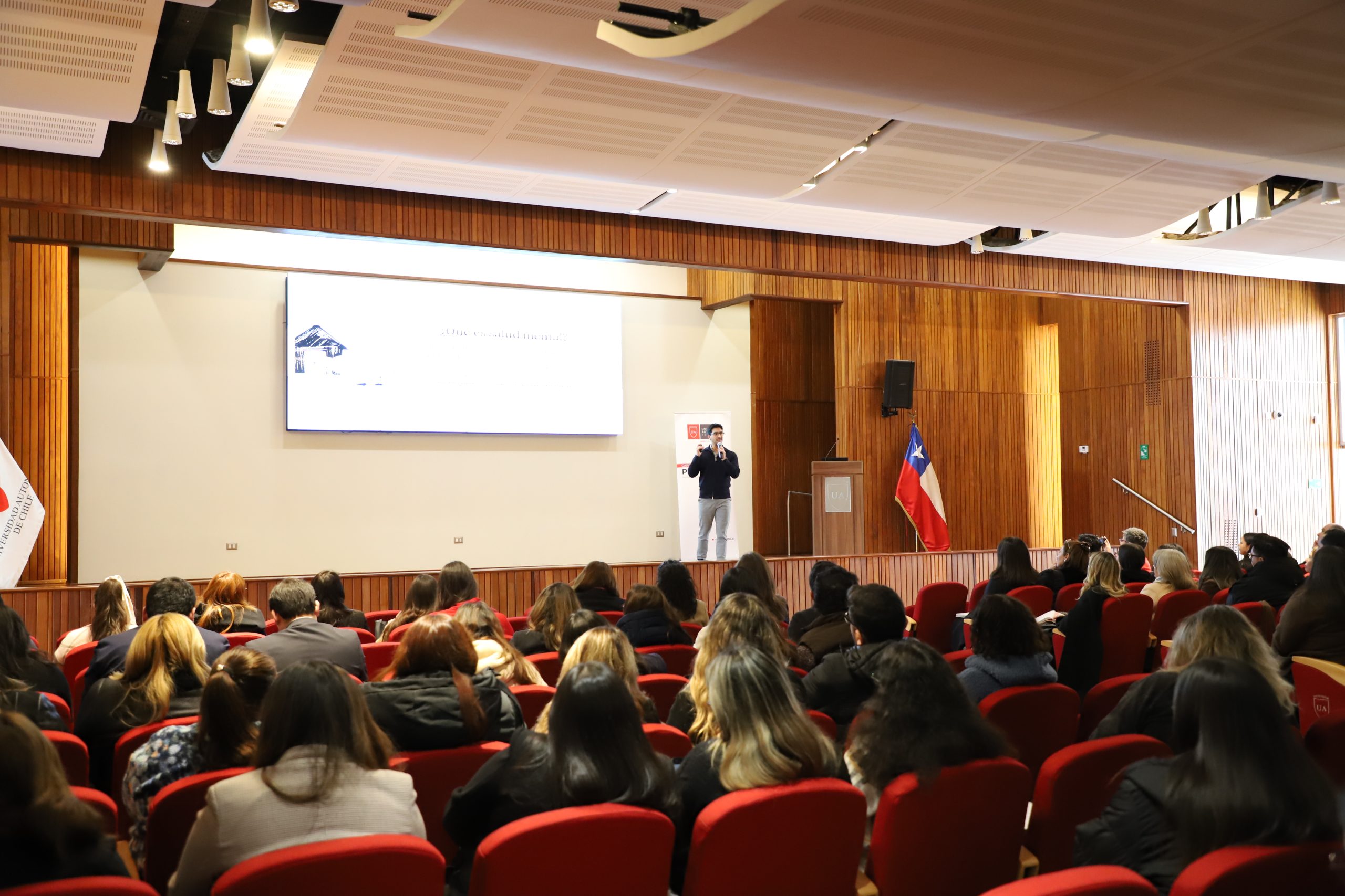 Trabajo conjunto entre Universidad y comunidades educativas fortalece prevención en salud mental