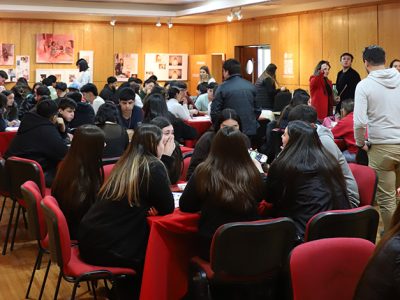 Universidad Autónoma de Chile impulsa proyecto de patio accesible con innovador workshop colaborativo