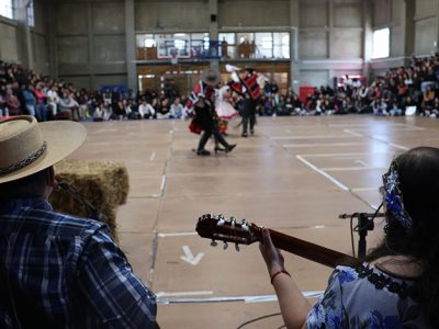 Universidad Autónoma de Chile celebró las Fiestas Patrias con cueca, tradiciones y fondas universitarias