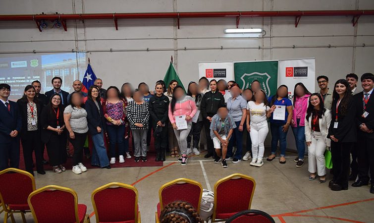 Universidad Autónoma de Chile y Gendarmería Maule, desarrollan talleres de salud mental con mujeres privadas de libertad en Talca