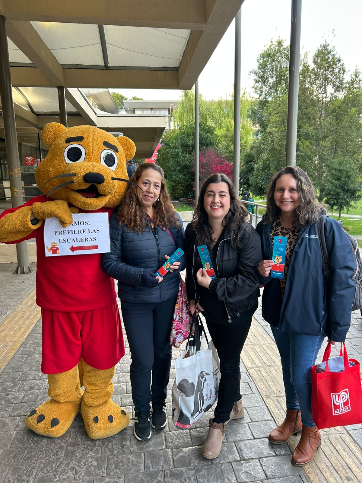 940b8e65 84a7 4d22 acc7 f347bc15c6d2