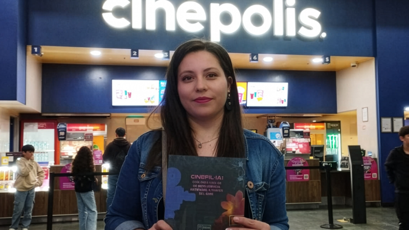 Centro de Comunicación de las Ciencias entrega más de 300 guías “Cinefil-IA” en diversas actividades en la región del Maule