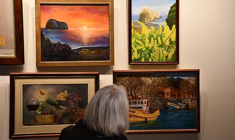 Exposición “Pinceladas Mauchas” reúne el arte y la identidad del Maule en la Galería de Arte del Campus Alameda