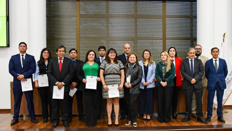 Ius Postulandi marca un nuevo paso en la formación jurídica de estudiantes de la carrera de Derecho vespertino