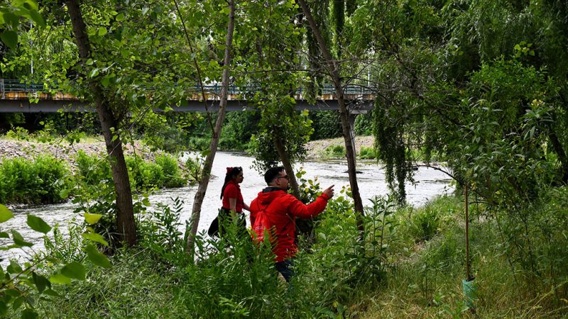 Colaboradores de la Universidad Autónoma participan en taller sobre humedales urbanos en Talca