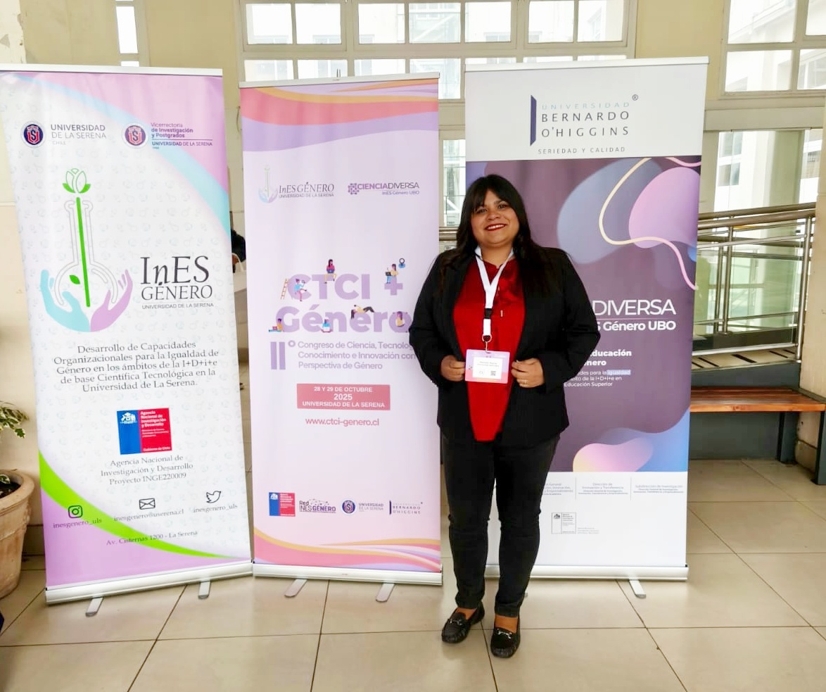 FOTO academica presenta investigacion en congreso